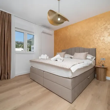 Apartamento Penthouse Golden View With Private Jacuzzi And 100m2 Terrace - Makarska Exklusiv