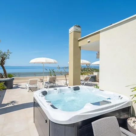 Penthouse Golden View With Private Jacuzzi And 100m2 Terrace - Makarska Exklusiv Apartamento